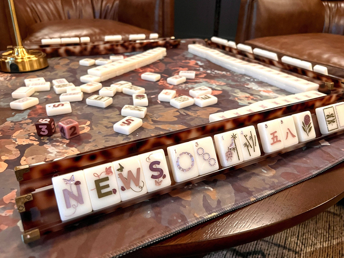 Tortoise Acrylic Mahjong Rack Set — Straight Pushers Preorder show Oct 29-Nov1