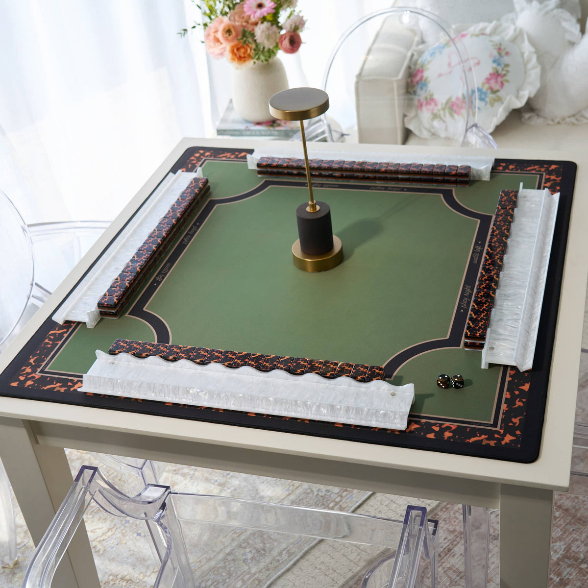 Case-Mate Tortoiseshell Mahjong Mat with Storage Tube (Ships 11/16-11/20)